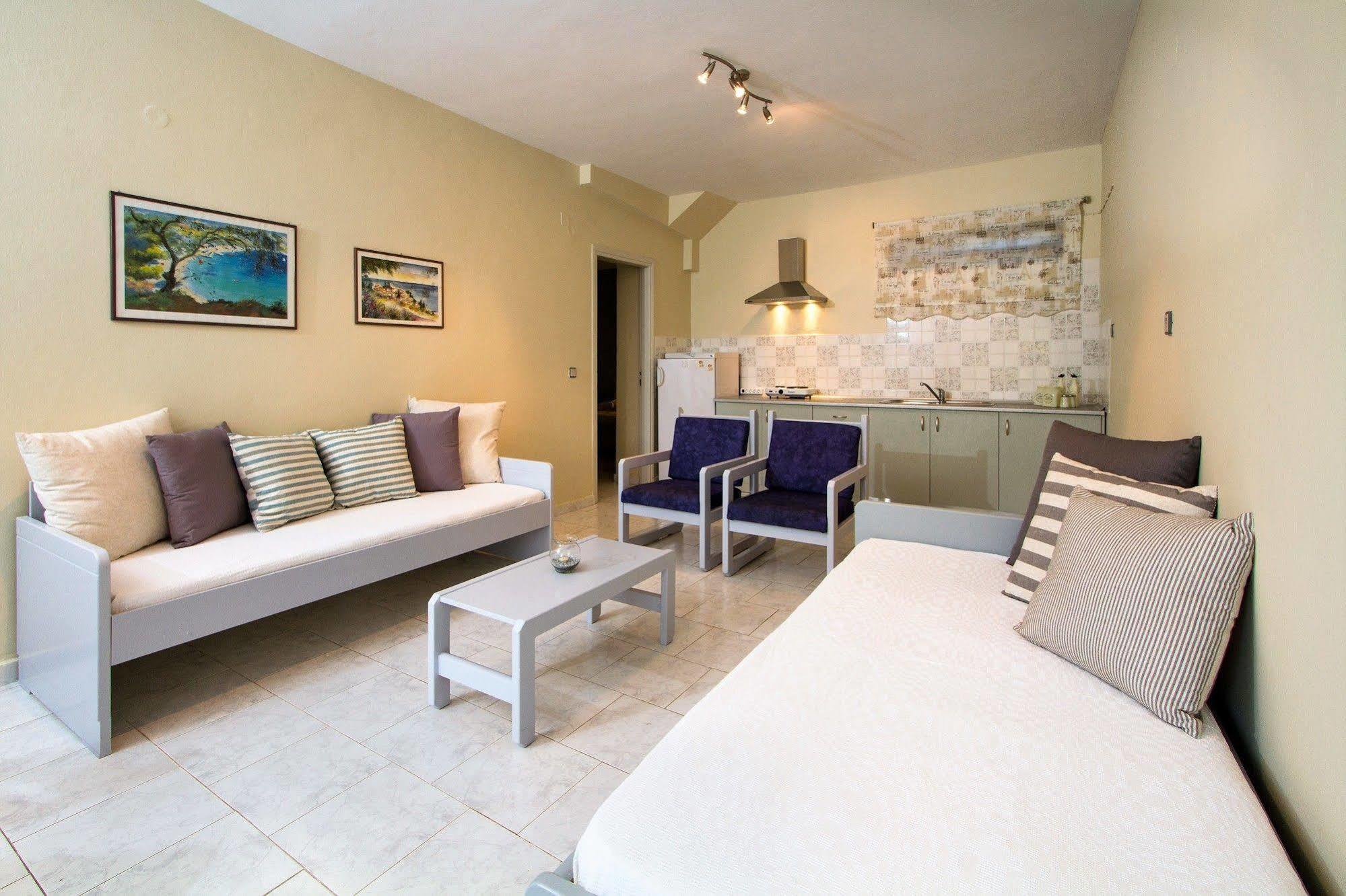 Aparthotel Balito Agioi Apostoli  Esterno foto